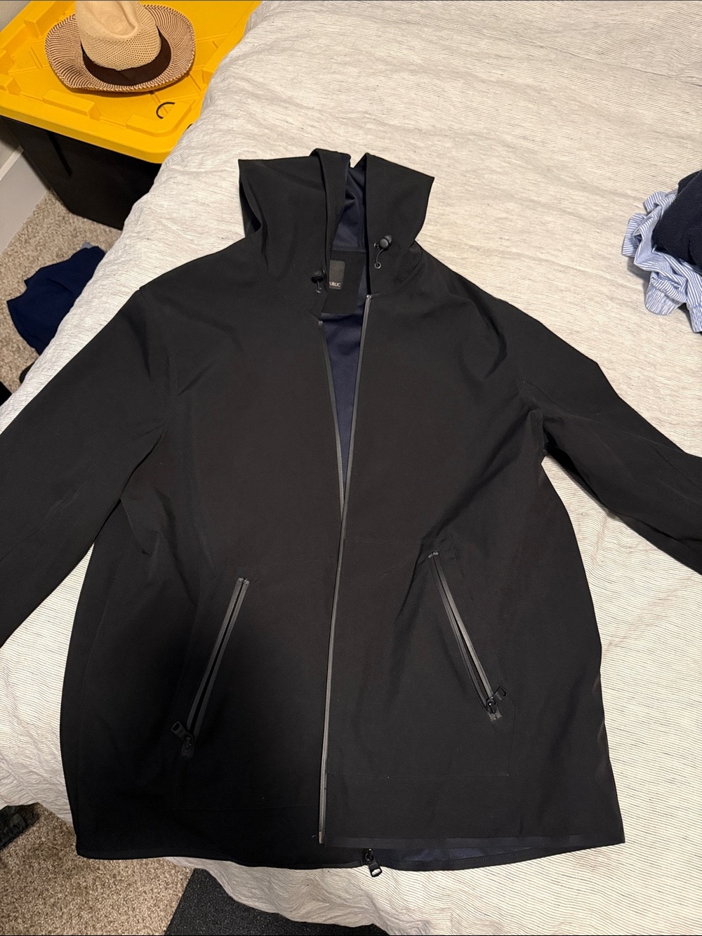 Men’s Banana Republic Black Hooded Raincoat XL